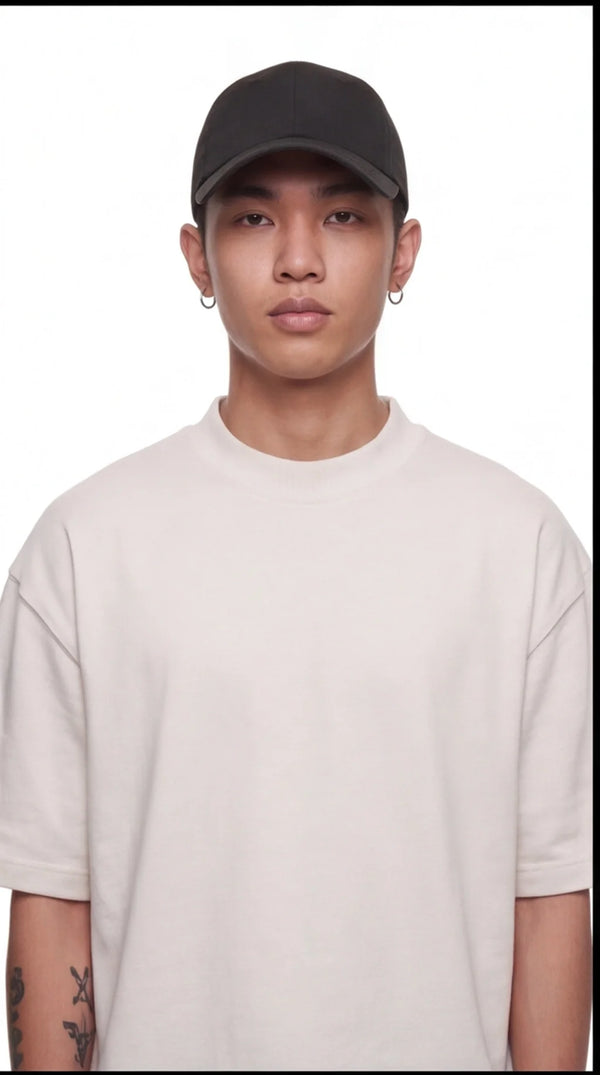 TIME TRAVELER COMIC GRAPHIC OVERSIZED T-SHIRT — CREAM