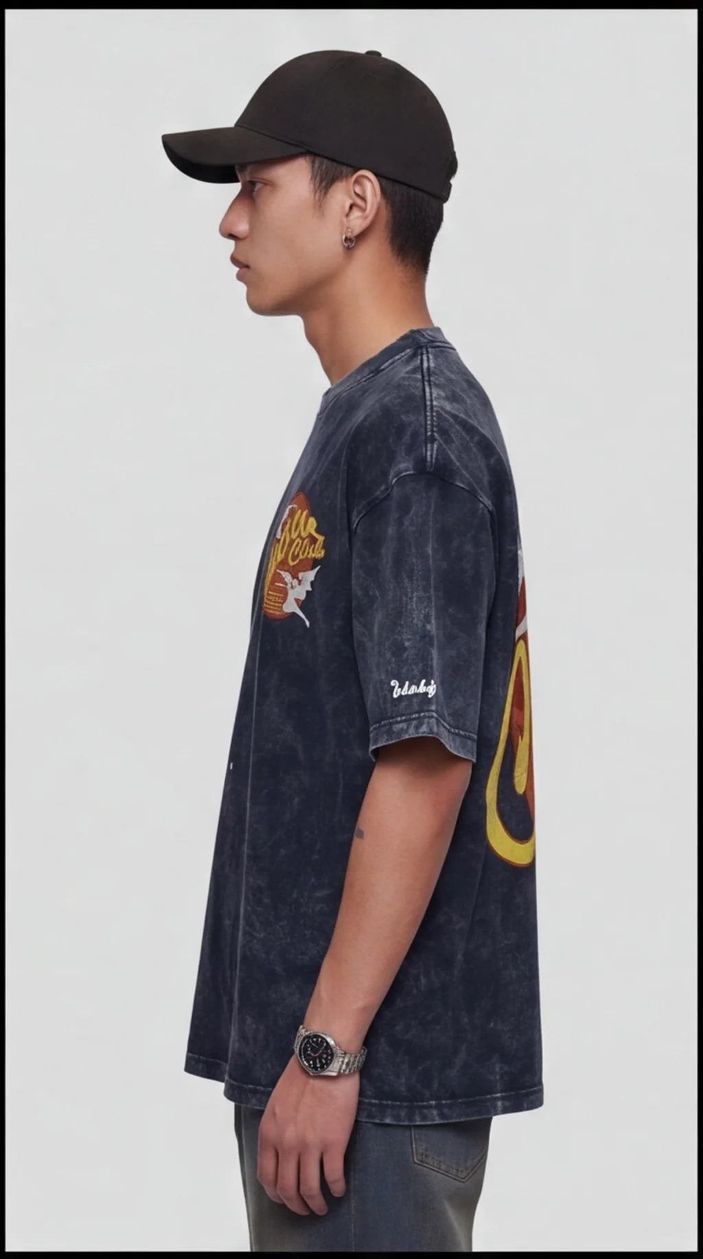 CROW CLUB BAT GRAPHIC ACID WASH OVERSIZED T-SHIRT — NAVY