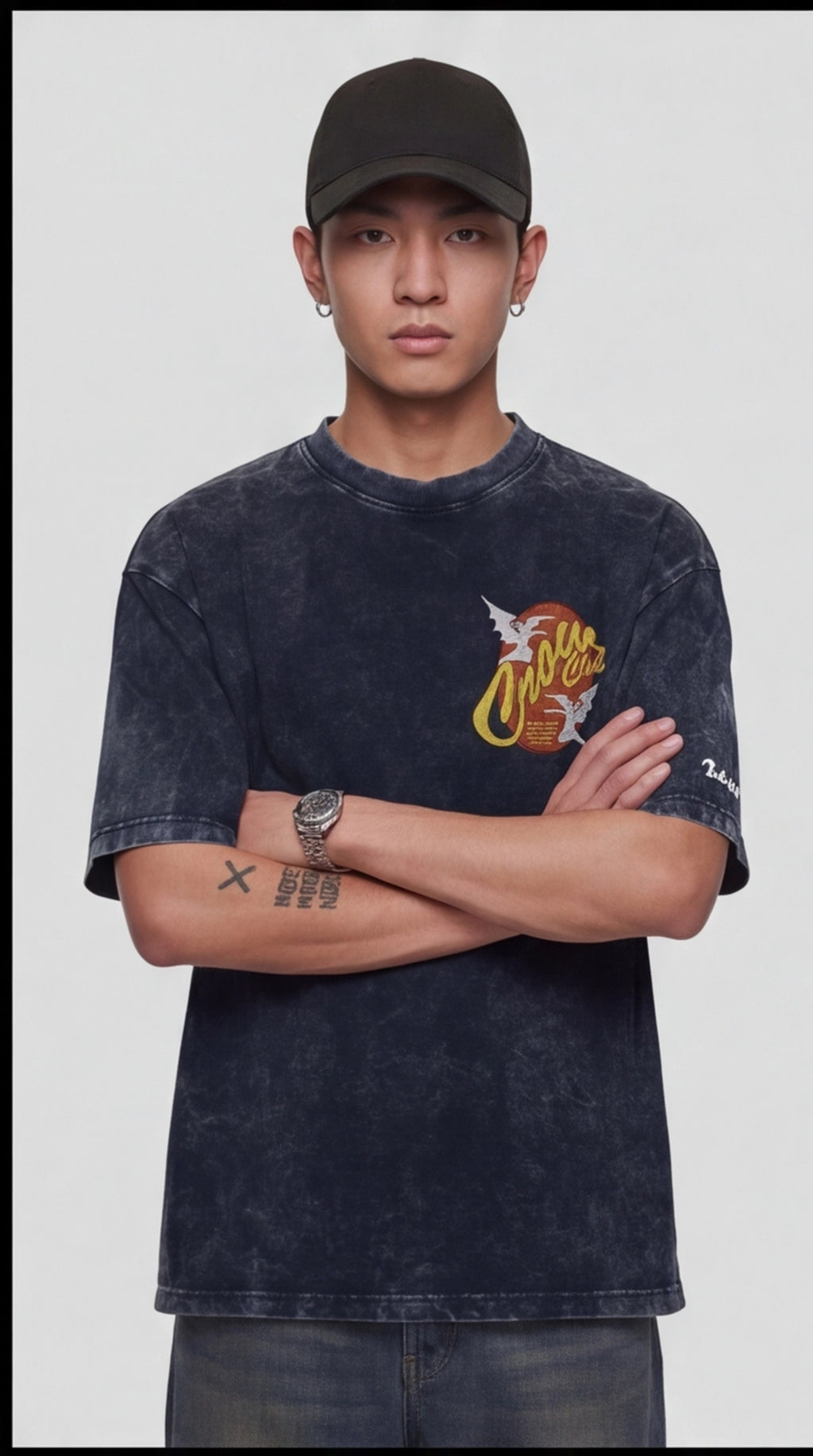 CROW CLUB Bat Graphic Acid Wash Oversized T-Shirt — Navy